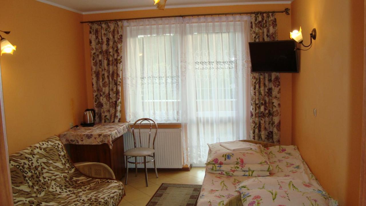 Pokoje Goscinne Draga Władysławowo Exterior foto