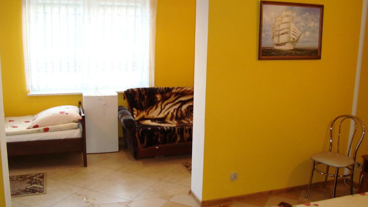 Pokoje Goscinne Draga Władysławowo Exterior foto